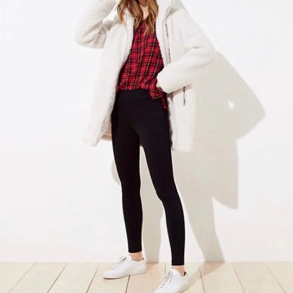 LOFT Pants - Deleting & Donating on Monday - NWOT LOFT Outlet Black Leggings in Seamed Ponte